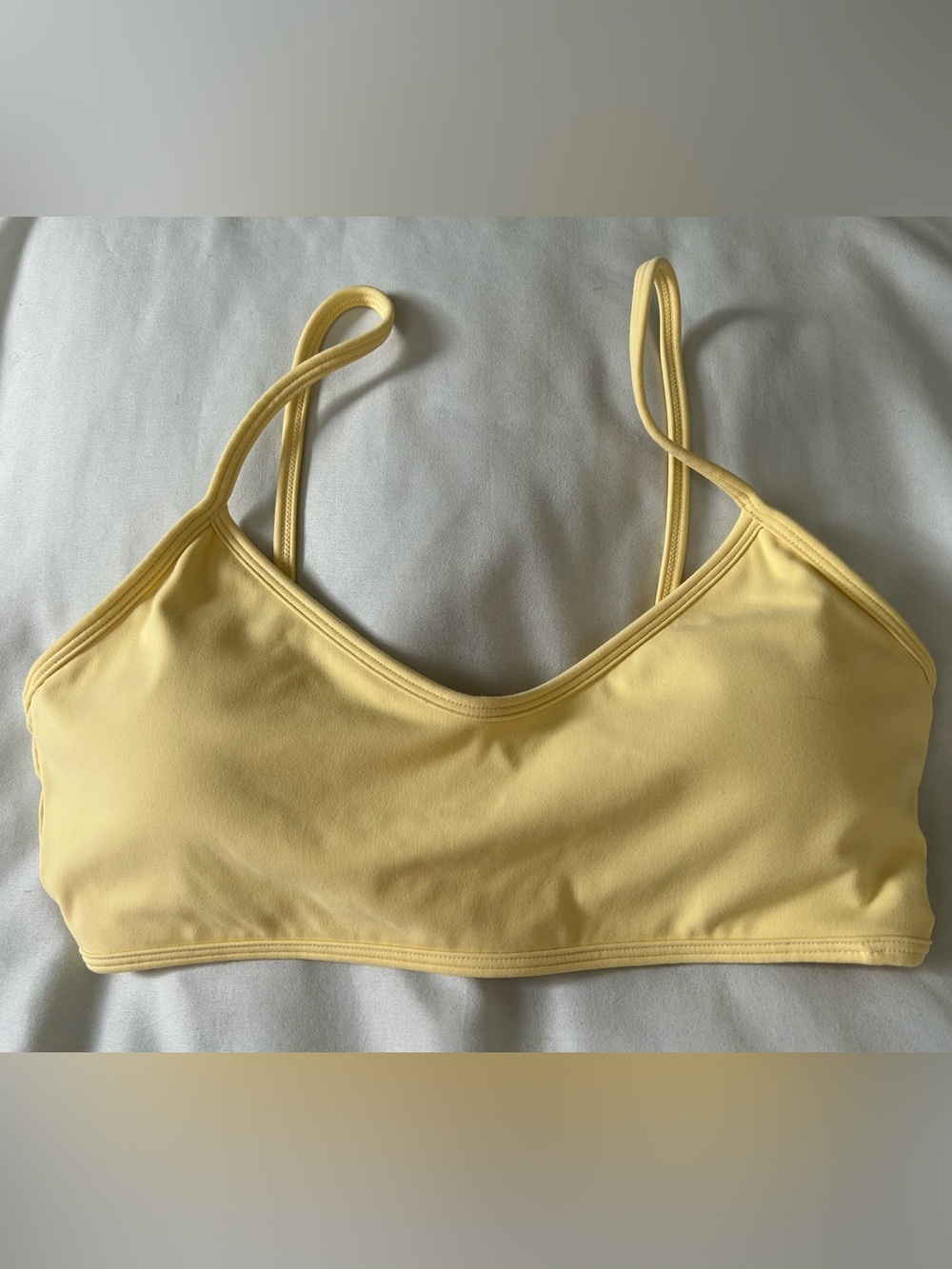 CSB Fade Ayla Crop in Buttercup. Women’s Large - Picture 4 of 7